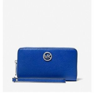 Leather Smartphone Wristlet